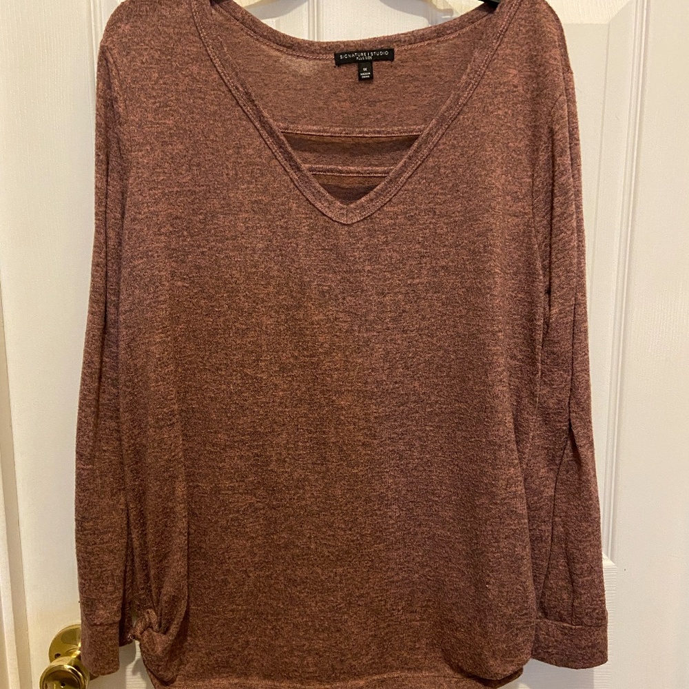 Pink heather long sleeve v neck